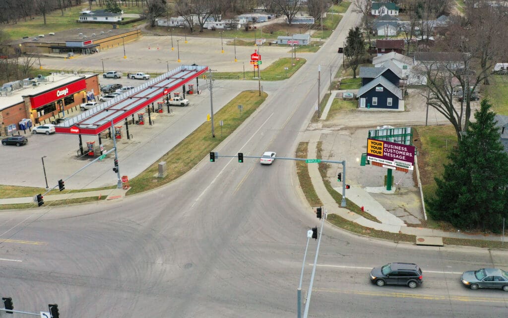 OOH billboard advertising in Centerville, IA